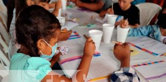 Familias disfrutan actividades económicas en el Parque de Ferias, Managua