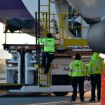 México recibe más de 2 millones de vacunas anti COVID-19 de Moderna México recibe más de 2 millones de vacunas anti COVID-19 de Moderna
