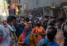 Más de 300 personas en India lincharon a un hombre por cortar árbol sagrado