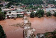 En Brasil mueren 10 personas en las últimas 24 horas por las lluvias En Brasil mueren 10 personas en las últimas 24 horas por las lluvias