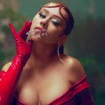 Christina Aguilera rinde tributo a Vicente Fernández Christina Aguilera rinde tributo a Vicente Fernández