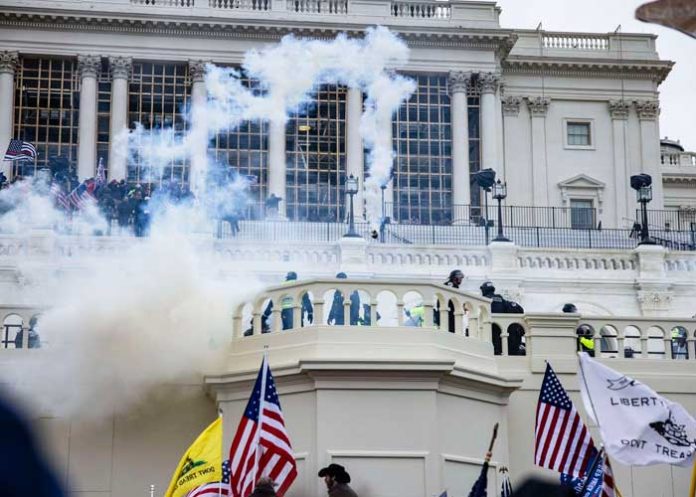 2 Estados Unidos cita a los grandes de las redes sociales