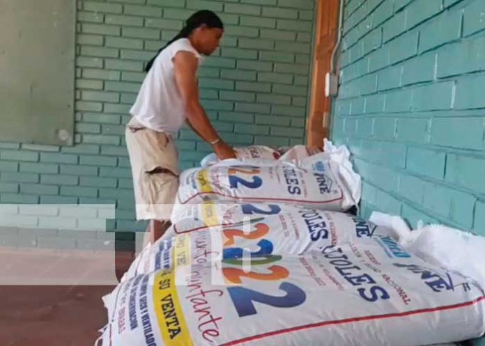 Merienda escolar para los estudiantes de primaria en Rivas