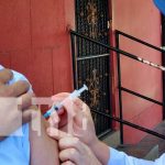 Aplican vacunas contra el COVID-19 en San Judas, Managua Aplican vacunas contra el COVID-19 en San Judas, Managua