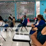 Nicaragua: ¡De profesores empíricos a maestros profesionales! Nicaragua: ¡De profesores empíricos a maestros profesionales!