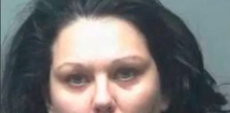Arrestan a una mujer acusada de vender a su hija como esclava sexual