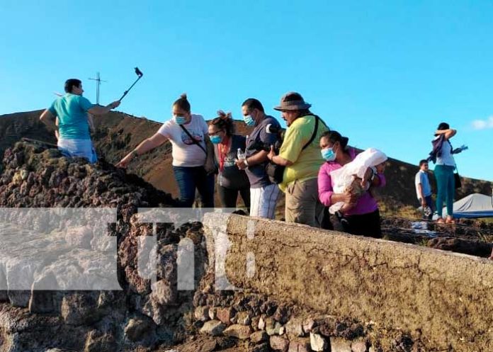 Familias disfrutan en el 