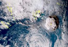 Costa de Estados Unidos en alerta tras erupción del Volcán Tonga Costa de Estados Unidos en alerta tras erupción del volcán Tonga