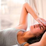 Omicron apunta nuevo síntoma: Los sudores nocturnos Síntomas nocturnos de la variante Omicron