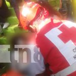 Niña sufre herida en la cabeza tras caer de un resbaladero en Carazo Niña sufre herida en la cabeza tras caer de un resbaladero en Carazo
