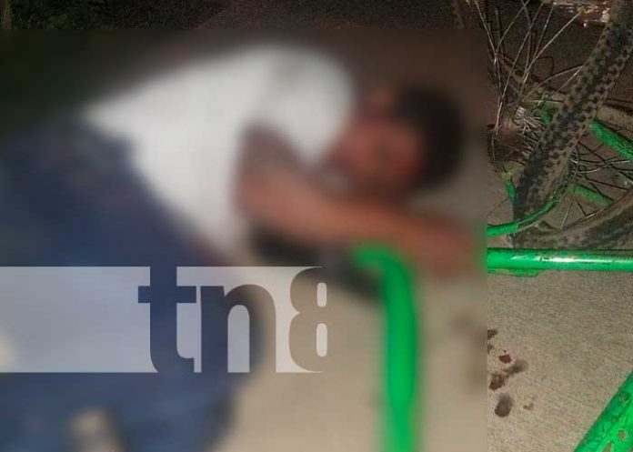 Ciclista es atropellado por conductor en Carazo