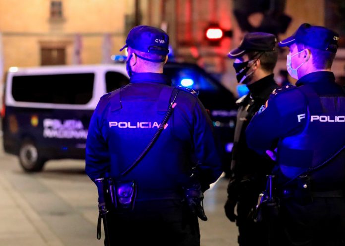 4 Anciana de 77 años convive semanas con el cadáver de su hermana gemela