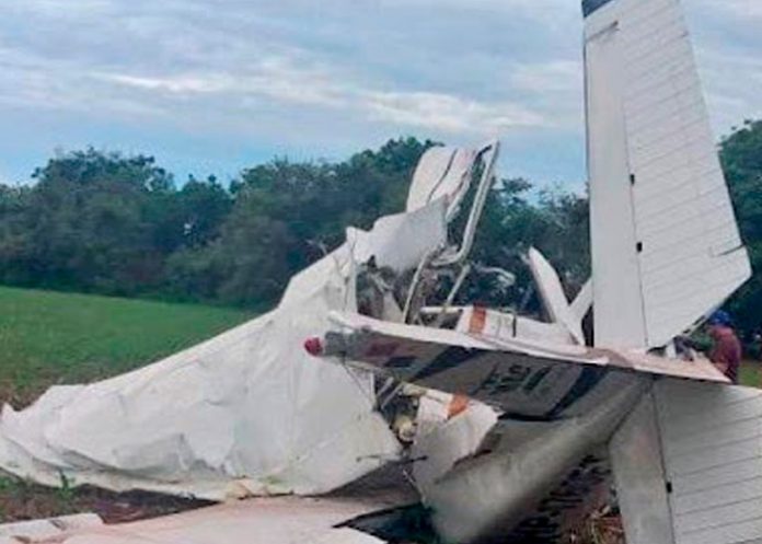 Autoridades buscan a dos personas en Panamá tras caída de una avioneta