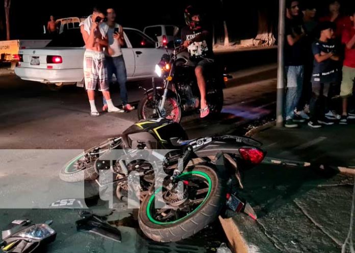 Managua: Irrespetan la señal de alto y terminan lesionados