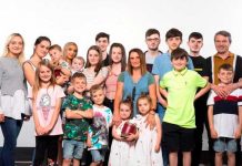 Mamá de 22 hijos anuncia que ya no quiere más hijos en su familia Mamá de 22 hijos anuncia que ya no quiere más hijos en su familia