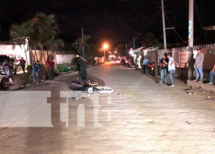 Desatender señal de tránsito provoca accidente vial en Jalapa