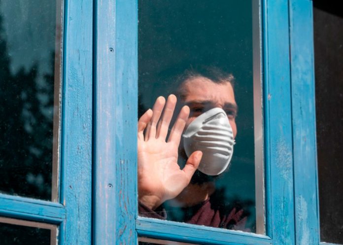 ¿Cuántos días es contagiosa una persona con COVID-19?