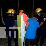 Atrapado en el hueco de un monumento en Somoto