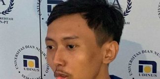 De estudiante en Indonesia a millonario por vender sus selfies