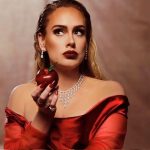 Adele pospone indefinidamente sus conciertos en Las Vegas