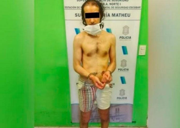 Endemoniado hijo mató a cuchilladas a su madre en Año Nuevo en Argentina