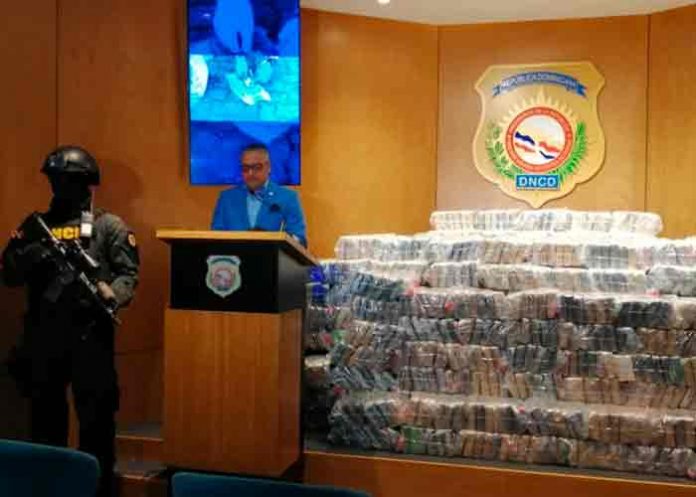 R. Dominicana: Decomisan 1,2 toneladas de cocaína en contenedor de bananas