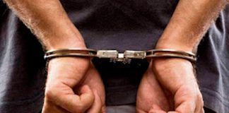 ¡Descarada! Por venganza denuncia falsamente que su padre la violó en Colombia