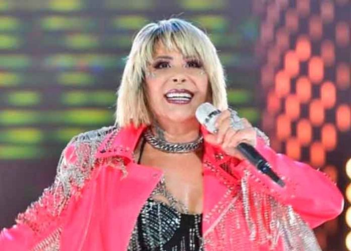 Alejandra Guzmán da negativo a prueba de COVID-19