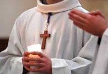 Más de 40 eclesiásticos de Alemania acusados de abusos sexuales Más de 40 eclesiásticos de Alemania acusados de abusos sexuales