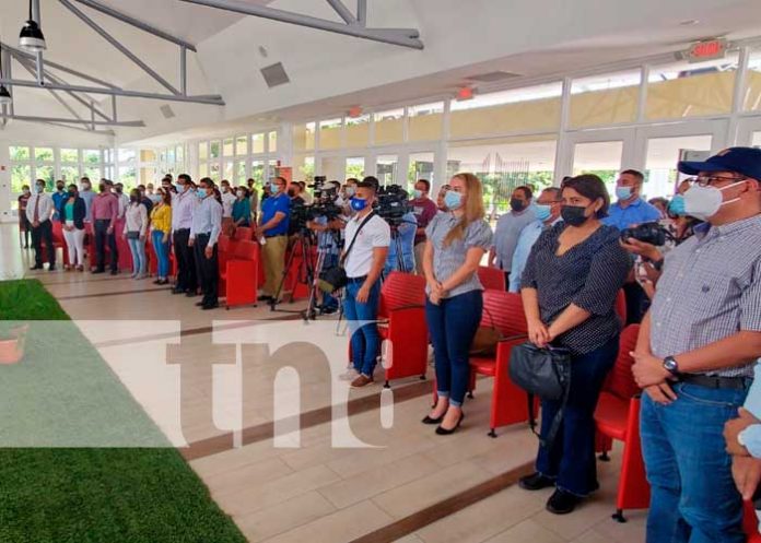 becas-nica-2 Conferencia de prensa sobre becas universitarias en Nicaragua