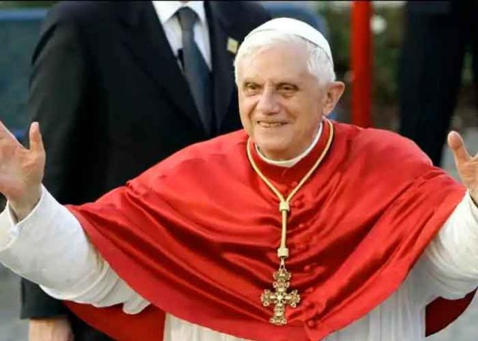 benedicto-xvi Benedicto XVI reacciona ante informe sobre sus abusos sexuales
