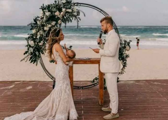 brasil- ¡Ante todo amor de madre! Novia amamanta a su bebé en pleno altar