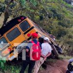 Vuelco de bus en la ruta Río Blanco-San Andrés de Boboqué Vuelco de bus en Río Blanco