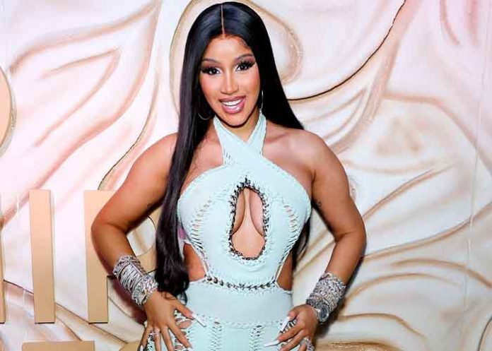 Cardi B asegura que su bebé ya habla a sus cuatro meses