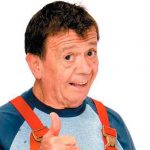 Chabelo se fractura el brazo; pide a seguidores no preocuparse