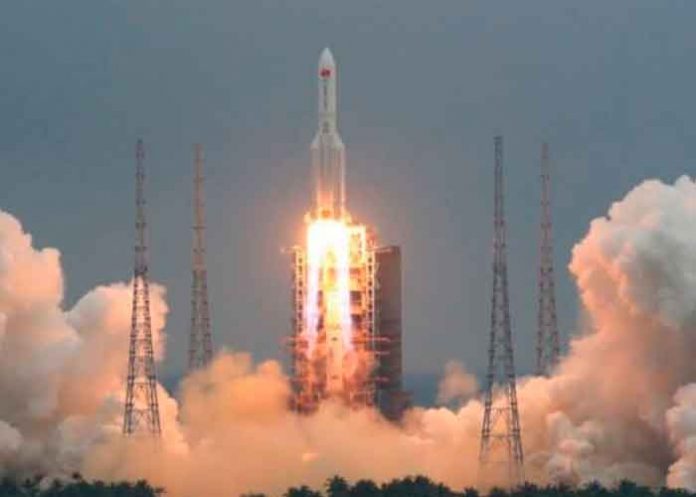 ciencia3 ¿Es de alarmarse? Cohete fuera de control va directo a la Tierra