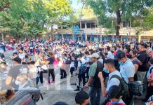 Entrada a clases en el colegio Salomón Ibarra Mayorga, Managua