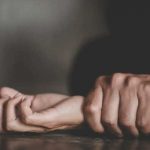 Hombre abusó de una mujer al interior de una patrulla en Colombia