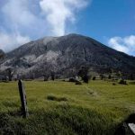 Reportan dos erupciones del volcán Turrialba en Costa Rica