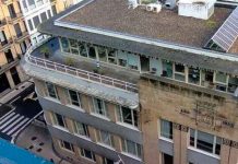 En el "riqui-riqui" hallan a pareja en España dentro de un edificio (VIDEO)
