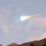 "Espectacular" bola de fuego convierte el día en noche en España