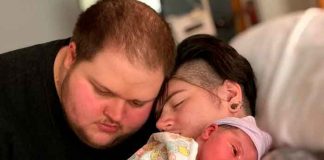 Hombre trans da a luz a una niña "una de las cosas más masculinas que he hecho"