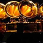 Los Grammy se posponen por nueva ola de contagios de COVID-19