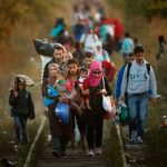 Guatemala busca endurecer penas contra «coyotes» para reducir migración Guatemala busca endurecer penas contra "coyotes" para reducir migración