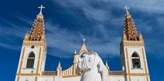 ¡Sacrilegio en Colombia! Hombre decapita imágenes religiosas