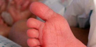 Nombra a su bebé "Lucifer" y fue el ojo de las críticas
