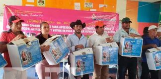 Entrega de equipos para productores de leche en el Caribe Norte de Nicaragua