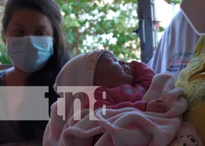 leon-bebe-3 Nacimiento de bebés en León