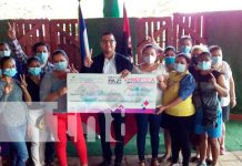 Entrega de créditos a protagonistas de Managua por parte del MEFCCA