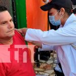 Aplican vacunas anticovid en el barrio Hugo Chávez de Managua Jornada de vacunación en el barrio Hugo Chávez, Managua